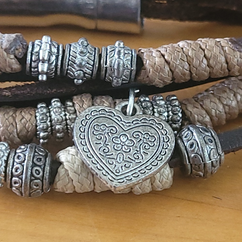 Vintage Multi Strand Leather Wrap Bracelet Silver Heart Magnetic Clasp Boho